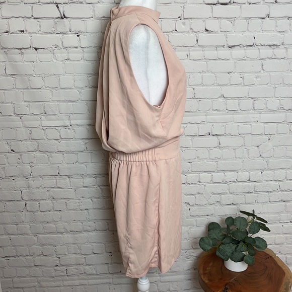 Potter’s Pot Sleeveless Romper - Picture 5 of 14